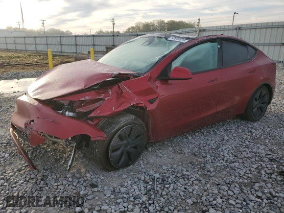 2024 Tesla Model Y with VIN 7SAYGDED2RA331985, listed as a Copart auction lot 50849025 with 6,108 mi miles and Salvage title. Bid and sale history available at DreamBid. Image 1.