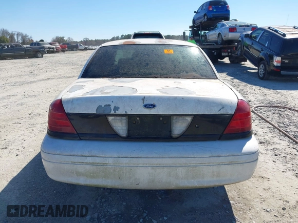 2007 Ford Police Interceptor с VIN 2FAFP71W07X136860, выставлен на аукционе IAAI как лот 41627675 с пробегом Не указан миль и . История ставок и продаж доступна на DreamBid. Изображение 16.