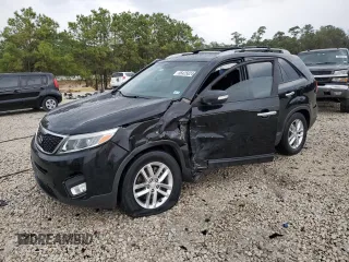 2015 Kia Sorento LX with VIN 5XYKT3A61FG609329, listed as a Copart auction lot 86425024 with 165,153 mi miles and Salvage Title. Bid and sale history available at carsss.com. Image 1.