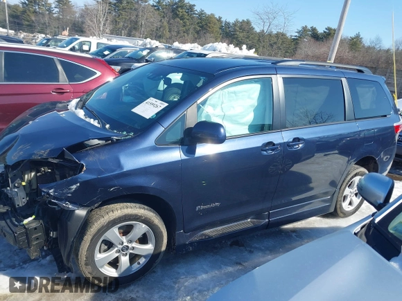 2019 Toyota Sienna LE Auto Access Seat with VIN 5TDKZ3DC0KS017417, listed as a IAAI auction lot 41559267 with 67,974 mi miles and . Bid and sale history available at DreamBid. Image 15.