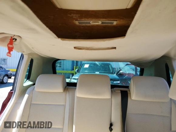 2010 Volkswagen Tiguan with VIN WVGAV9AX4AW003953, listed as a Copart auction lot 48369585 with 108,467 mi miles and Salvage Title. Bid and sale history available at DreamBid. Image 10.