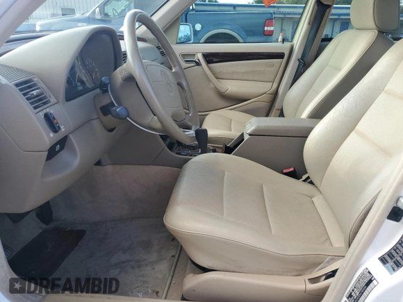 1999 Mercedes-Benz C 230/260/280/320 with VIN WDBHA24G5XA780454, listed as a Copart auction lot 73794674 with 90,578 mi miles and Salvage Title. Bid and sale history available at carsss.com. Image 7.