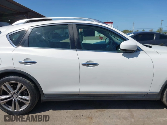 2011 Infiniti EX Journey with VIN JN1AJ0HP0BM800959, listed as a IAAI auction lot 41986277 with 55,841 mi miles. Bid and sale history available at carsss.com. Image 13.
