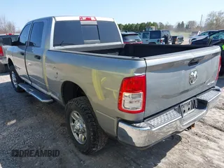 2022 Ram 2500 Tradesman with VIN 3C6UR5CL8NG280660, listed as a IAAI auction lot 42077678 with 84,009 mi miles and . Bid and sale history available at DreamBid. Image 3.