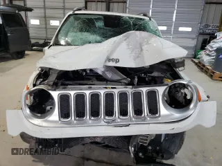 2015 Jeep Renegade Limited z VIN ZACCJADT3FPB30703, wystawiony jako Copart lot #51003055 z przebiegiem 121 533 mil mil oraz Szkoda całkowita • Salvage title. Historia ofert i sprzedaży dostępna na DreamBid. Obrazek 5.