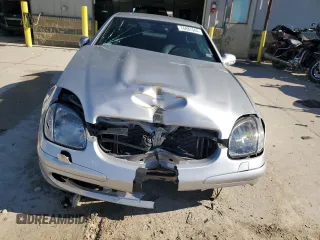 2003 Mercedes-Benz SLK 320 with VIN WDBKK65F83F276025, listed as a Copart auction lot 76887044 with 38,423 mi miles and Salvage title. Bid and sale history available at DreamBid. Image 5.