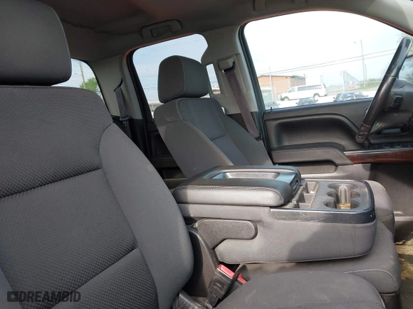 2016 GMC Sierra 1500 SLE with VIN 1GTV2MEC1GZ162302, listed as a IAAI auction lot 42049040 with 183,443 mi miles. Bid and sale history available at carsss.com. Image 5.