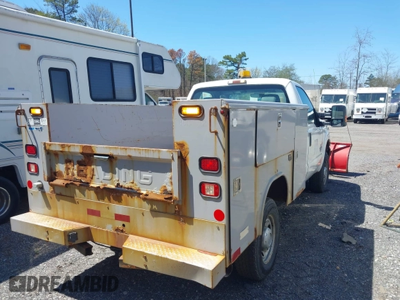 2011 Ford F-350 with VIN 1FDBF3BT1BEC95756, listed as a IAAI auction lot 42065409 with 193,631 mi miles and . Bid and sale history available at DreamBid. Image 16.