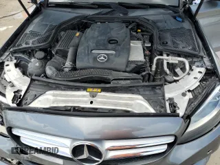 2018 Mercedes-Benz C 300 z VIN WDDWF4KB4JR312095, wystawiony jako Copart lot #60229255 z przebiegiem 105 109 mil mil oraz Szkoda całkowita • Salvage title. Historia ofert i sprzedaży dostępna na DreamBid. Obrazek 11.
