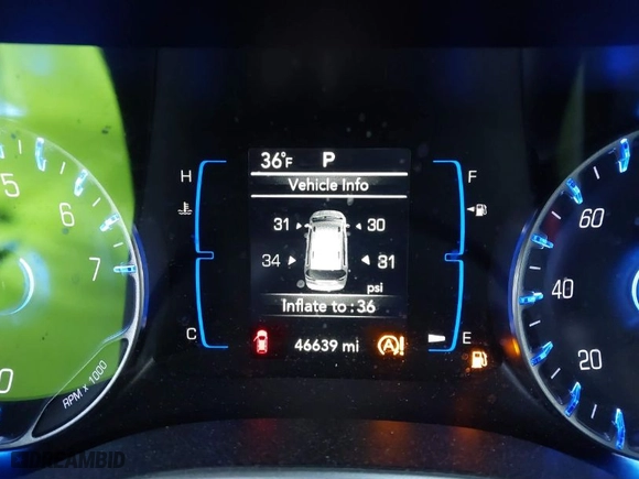 2019 Chrysler Pacifica Touring L with VIN 2C4RC1BG2KR526198, listed as a IAAI auction lot 41229993 with 46,639 mi miles. Bid and sale history available at carsss.com. Image 15.