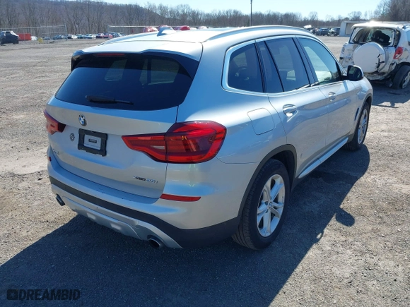 2018 BMW X3 xDrive30i with VIN 5UXTR9C59JLD68466, listed as a IAAI auction lot 41860546 with 49,192 mi miles. Bid and sale history available at carsss.com. Image 4.