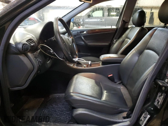 2003 Mercedes-Benz C 230/260/280/320 with VIN WDBRF64J73F298428, listed as a Copart auction lot 41707405 with 281,760 mi miles and Salvage Title. Bid and sale history available at DreamBid. Image 7.