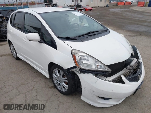 2009 Honda Fit Sport with VIN JHMGE88409S021730, listed as a IAAI auction lot 42045023 with 309,995 mi miles. Bid and sale history available at carsss.com. Image 1.