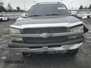 2003 Chevrolet Avalanche with VIN 3GNEK13T63G282096, listed as a Copart auction lot 73493874 with 299,553 mi miles and Salvage Title. Bid and sale history available at carsss.com. Image 5.