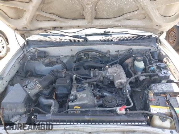 2001 Toyota Tacoma z VIN 5TENL42N11Z856292, wystawiony jako IAAI lot #42226178 z przebiegiem 333 577 mil mil oraz . Historia ofert i sprzedaży dostępna na DreamBid. Obrazek 10.