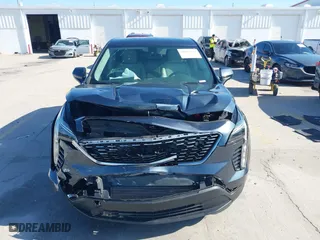 2019 Cadillac XT4 FWD Luxury with VIN 1GYAZAR45KF185338, listed as a IAAI auction lot 41990341 with 69,272 mi miles. Bid and sale history available at carsss.com. Image 11.
