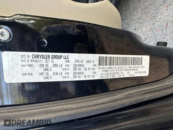 2013 Chrysler Town & Country Touring z VIN 2C4RC1BGXDR577662, wystawiony jako Copart lot #57900485 z przebiegiem 149 361 mil mil oraz Czysty tytuł • Clean title. Historia ofert i sprzedaży dostępna na DreamBid. Obrazek 10.