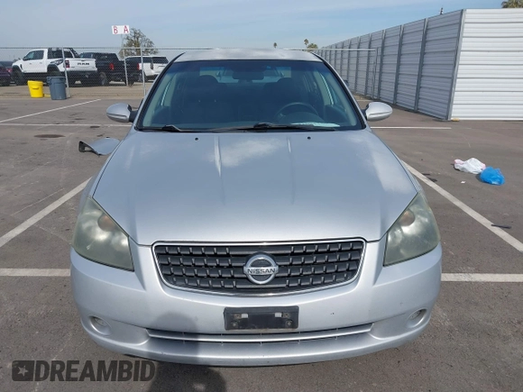 2006 Nissan Altima 2.5 with VIN 1N4AL11D46N438184, listed as a IAAI auction lot 41691180 with 326,541 mi miles. Bid and sale history available at carsss.com. Image 13.