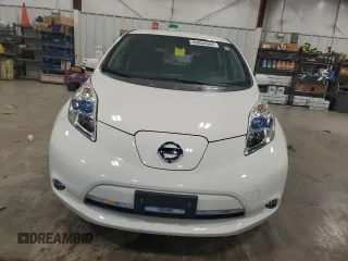 2016 Nissan LEAF S with VIN 1N4BZ0CP5GC306312, listed as a Copart auction lot 85034664 with 47,129 mi miles and Clean Title. Bid and sale history available at carsss.com. Image 5.