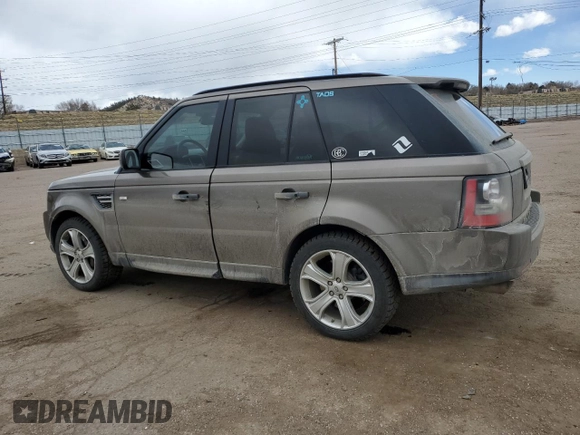 2011 Land Rover Range Rover Sport SC z VIN SALSH2E47BA293846, wystawiony jako Copart lot #49690155 z przebiegiem 199 835 mil mil oraz Tytuł czysty. Historia ofert i sprzedaży dostępna na DreamBid. Obrazek 2.