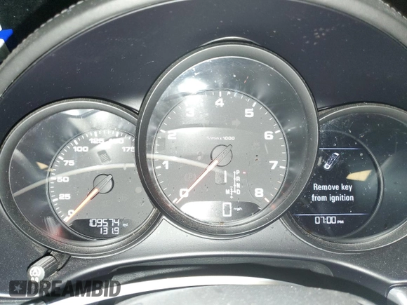 2018 Porsche 718 Cayman z VIN WP0AA2A85JK262216, wystawiony jako Copart lot #82436914 z przebiegiem 109 574 mil mil oraz Szkoda całkowita • Salvage title. Historia ofert i sprzedaży dostępna na DreamBid. Obrazek 9.