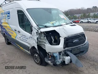2018 Ford Transit z VIN 1FTYR2CM4JKB28167, wystawiony jako IAAI lot #41762709 z przebiegiem 123 554 mil mil oraz . Historia ofert i sprzedaży dostępna na DreamBid. Obrazek 6.