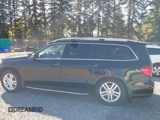 2013 Mercedes-Benz GL-Class GL 450 with VIN 4JGDF7CE5DA175209, listed as a IAAI auction lot 40466251 with 80,770 mi miles. Bid and sale history available at carsss.com. Image 14.