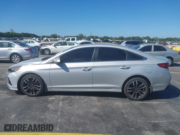 2019 Hyundai Sonata SE with VIN 5NPE24AF3KH810903, listed as a IAAI auction lot 41831371 with 68,317 mi miles and . Bid and sale history available at carsss.com. Image 14.