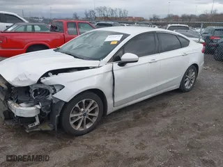 2019 Ford Fusion SE with VIN 3FA6P0HD4KR246815, listed as a IAAI auction lot 41214573 with NaN miles. Bid and sale history available at carsss.com. Image 21.