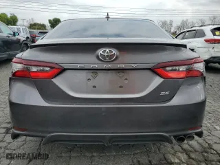 2022 Toyota Camry SE with VIN 4T1G11AK5NU017504, listed as a Copart auction lot 44954925 with 107,225 mi miles and Salvage Title. Bid and sale history available at carsss.com. Image 6.