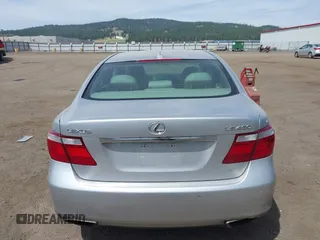 2009 Lexus LS 460 с VIN JTHCL46F495004008, выставлен на аукционе IAAI как лот 42467005 с пробегом 137 778 миль миль и . История ставок и продаж доступна на DreamBid. Изображение 16.