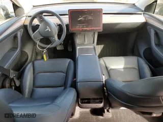 2022 Tesla Model Y Long Range with VIN 7SAYGDEE2NF575433, listed as a Copart auction lot 47576175 with 53,642 mi miles and Salvage Title. Bid and sale history available at carsss.com. Image 8.