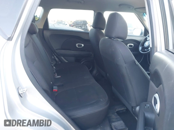 2017 Kia Soul with VIN KNDJN2A24H7474487, listed as a IAAI auction lot 41888815 with 119,105 mi miles. Bid and sale history available at carsss.com. Image 8.