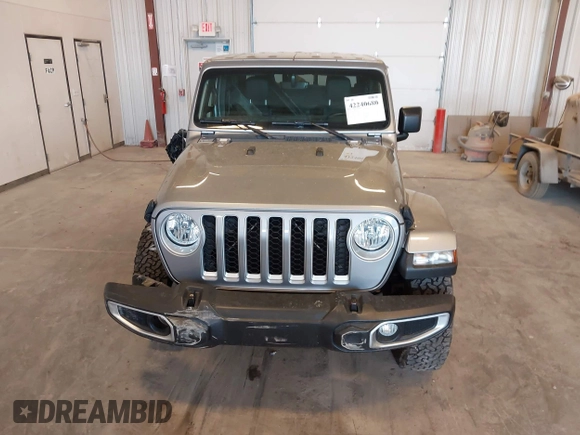 2021 Jeep Gladiator High Altitude with VIN 1C6HJTFG1ML556741, listed as a IAAI auction lot 42240680 with 47,926 mi miles and . Bid and sale history available at DreamBid. Image 12.