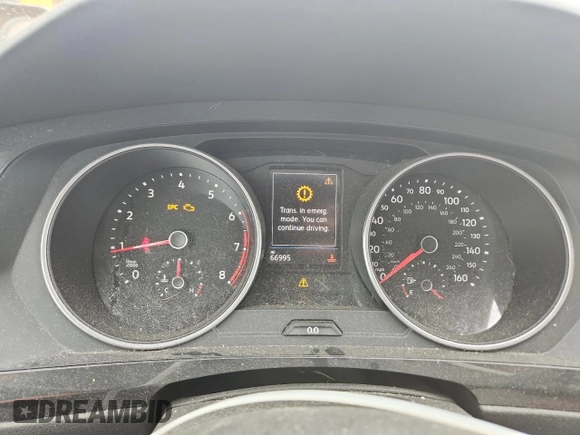 2019 Volkswagen Tiguan S z VIN 3VV0B7AX1KM180153, wystawiony jako Copart lot #60573955 z przebiegiem 66 995 mil mil oraz Szkoda całkowita • Salvage title. Historia ofert i sprzedaży dostępna na DreamBid. Obrazek 9.