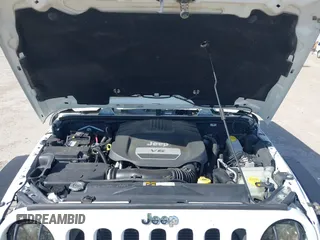 2014 Jeep Wrangler Unlimited Rubicon with VIN 1C4BJWFG1EL167423, listed as a IAAI auction lot 41861109 with 104,669 mi miles. Bid and sale history available at carsss.com. Image 10.