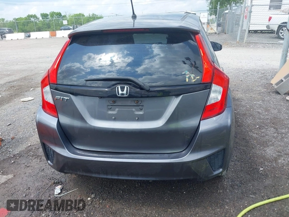 2015 Honda Fit LX with VIN 3HGGK5H5XFM744332, listed as a IAAI auction lot 42149999 with 91,101 mi miles. Bid and sale history available at carsss.com. Image 16.