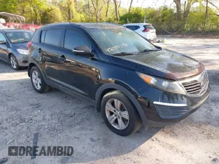 2012 Kia Sportage LX with VIN KNDPB3A24C7260973, listed as a IAAI auction lot 42035398 with 175,441 mi miles. Bid and sale history available at carsss.com. Image 1.