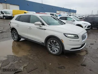 2023 Lincoln Nautilus Reserve with VIN 2LMPJ8K96PBL03489, listed as a Copart auction lot 87154064 with 26,987 mi miles and Salvage Title. Bid and sale history available at carsss.com. Image 4.