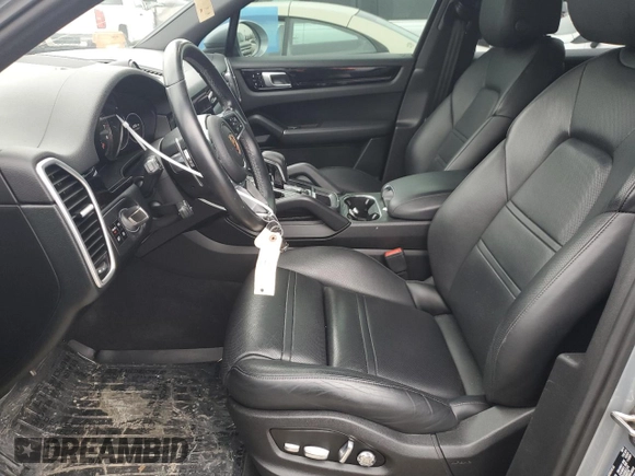 2020 Porsche Cayenne S z VIN WP1AB2AY4LDA27129, wystawiony jako Copart lot #45049784 z przebiegiem 36 506 mil mil oraz . Historia ofert i sprzedaży dostępna na DreamBid. Obrazek 7.