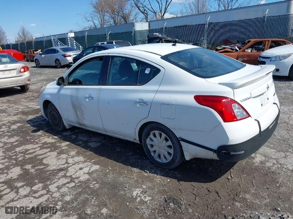 2014 Nissan Versa S Plus with VIN 3N1CN7AP5EL808845, listed as a IAAI auction lot 41840152 with NaN miles. Bid and sale history available at carsss.com. Image 3.