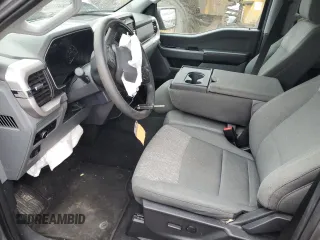 2023 Ford F-150 XL with VIN 1FTEW1C81PKD44267, listed as a Copart auction lot 50886765 with 47,142 mi miles and Clean title. Bid and sale history available at DreamBid. Image 7.