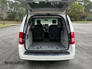 2008 Chrysler Town & Country with VIN 2008TC, listed as a Copart auction lot 48812445 with 188,902 mi miles and Clean Title. Bid and sale history available at DreamBid. Image 7.