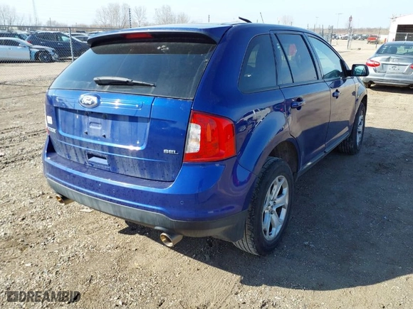 2014 Ford Edge SEL with VIN 2FMDK3JCXEBB45232, listed as a IAAI auction lot 41785708 with 135,988 mi miles. Bid and sale history available at carsss.com. Image 4.