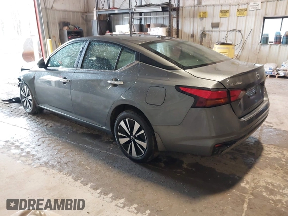 2022 Nissan Altima SV z VIN 1N4BL4DW8NN406517, wystawiony jako IAAI lot #42220335 z przebiegiem 64 680 mil mil oraz . Historia ofert i sprzedaży dostępna na DreamBid. Obrazek 3.