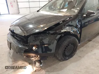 2013 Volkswagen Golf с VIN WVWDA7AJ6DW022778, выставлен на аукционе IAAI как лот 41608506 с пробегом 95 468 миль миль и . История ставок и продаж доступна на DreamBid. Изображение 6.