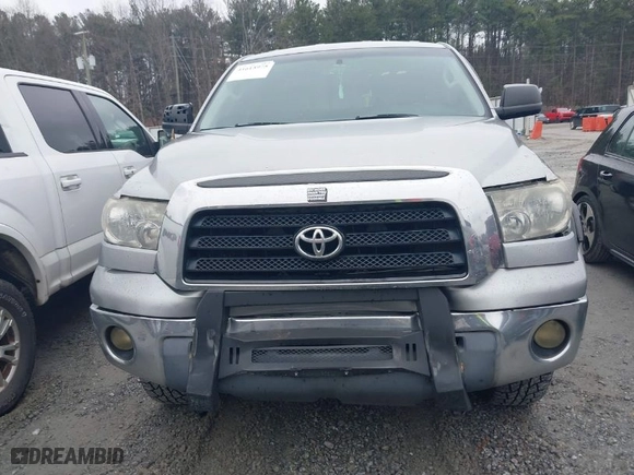 2007 Toyota Tundra SR5 with VIN 5TBRV54177S450608, listed as a IAAI auction lot 41615975 with 242,261 mi miles. Bid and sale history available at carsss.com. Image 12.