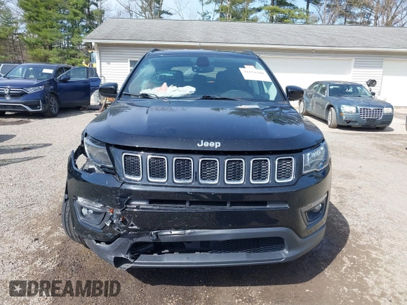 2018 Jeep Compass Latitude with VIN 3C4NJDBBXJT131370, listed as a IAAI auction lot 41850288 with 64,647 mi miles. Bid and sale history available at carsss.com. Image 12.