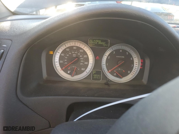 2013 Volvo C70 T5 with VIN YV1672MC4DJ136695, listed as a Copart auction lot 87858805 with 168,582 mi miles and Salvage Title. Bid and sale history available at carsss.com. Image 9.