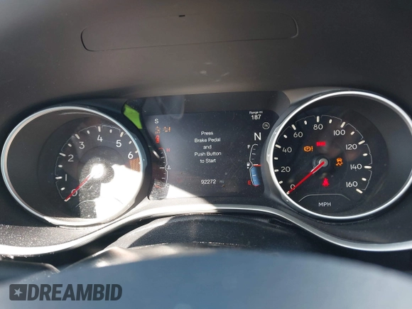 2018 Jeep Compass Limited with VIN 3C4NJCCB5JT407057, listed as a IAAI auction lot 41773636 with 92,272 mi miles and . Bid and sale history available at DreamBid. Image 7.